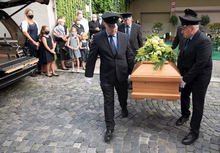 El hermano del papa emérito Benedicto XVI, que estaba gravemente enfermo, murió a la edad de 96 años, según informó ayer la diócesis de Ratisbona.