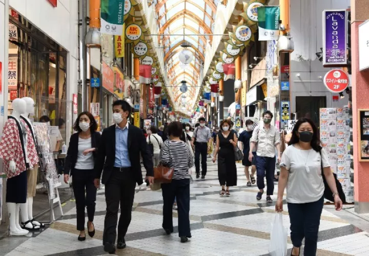 Japón ha permitido que más de su economía se mantenga abierta. Galería comercial en Tokio. Foto / Noriko Hayashi para The New York Times.