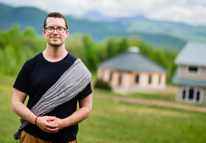 Tras aislamiento, Daniel Thorson descubrió el distanciamiento social. Foto / Jacob Hannah para The New York Times.