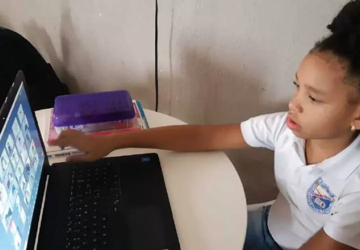 Unas 142 escuelas ya están utilizando la plataforma ESTER. Meduca.
