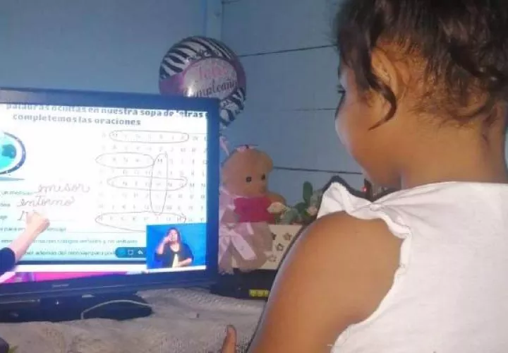 Educación a distancias a partir del lunes 20 de julio. Foto Cortesía