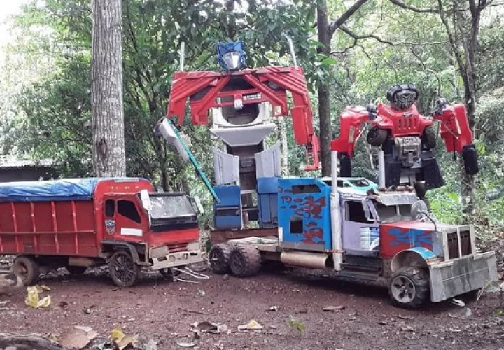 Réplica de Optimus Prime. Foto: Cortesía
