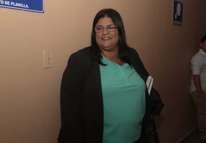Fiscal Tania Sterling