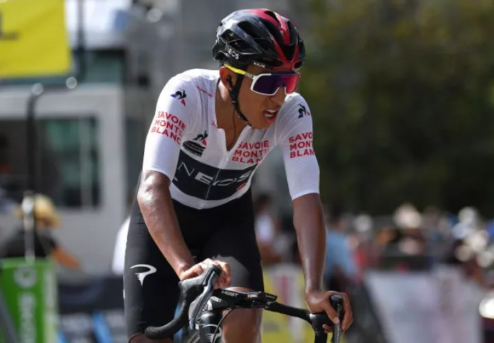 Ineos quiere que Bernal llegue 100% al Tour de Francia. EFE