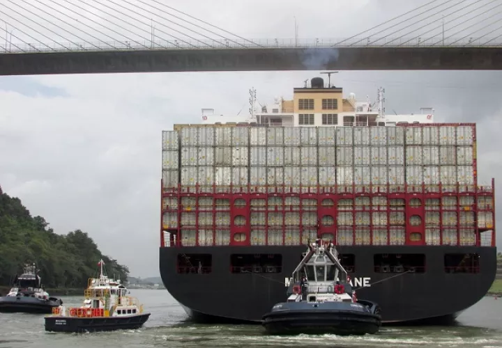 Los peajes del Canal de Panamá mostraron un aumento por el orden del 0.2% con un incremento en el tránsito de buques Neopanamax en 9.1%. Foto/Cortesía