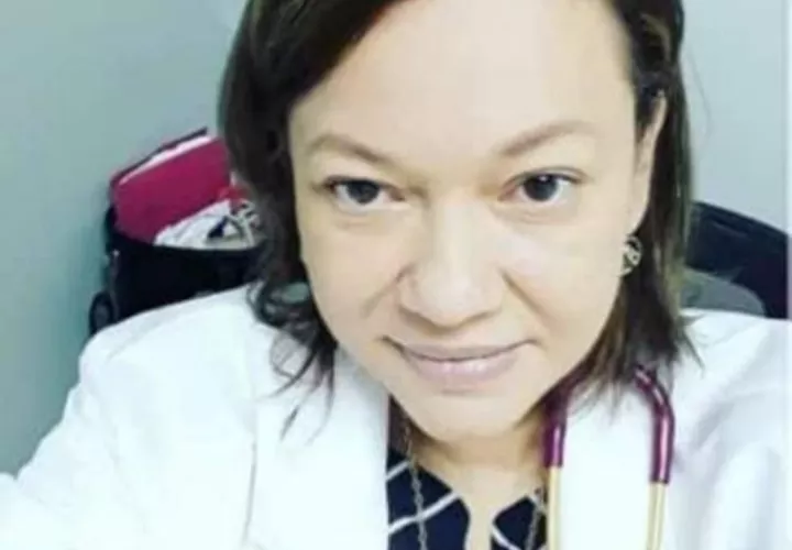 La doctora quien es oriunda de la provincia de Veraguas era quien realizaba los hisopados en el Policentro, pero las autoridades no pueden asegurar que fue allí que se contagió o fue  en otro lugar después de las horas de trabajo.