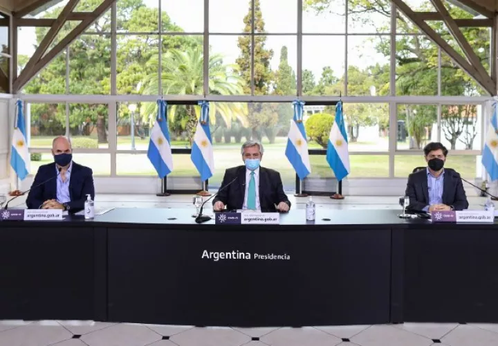 El presidente apuntó a la posición muy dura de algunos fondos y aseguró que es la última propuesta de su país. EFE