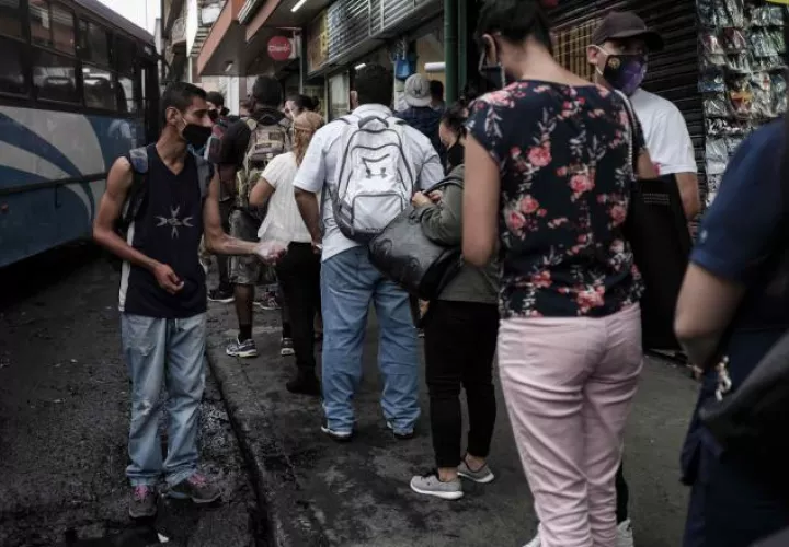 Moody's espera un debilitamiento, en distintos grados, de los perfiles fiscales. EFE