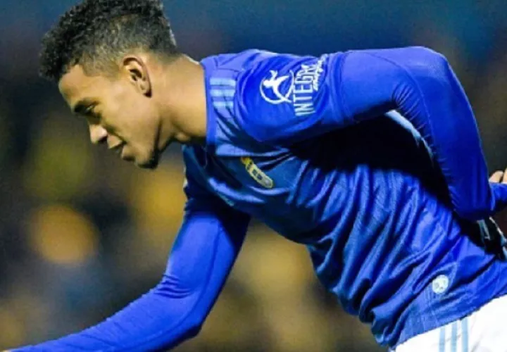 Edgar Bárcenas es uno de los jugadores que ha señalado el camino para otros  futbolistas panameños. Cortesía