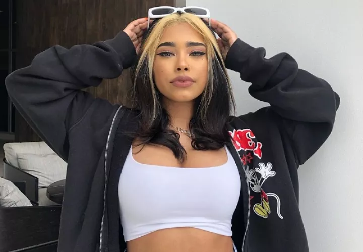 El 8 de marzo de 2019, Elisama firmó con Universal Music. Foto: Instagram