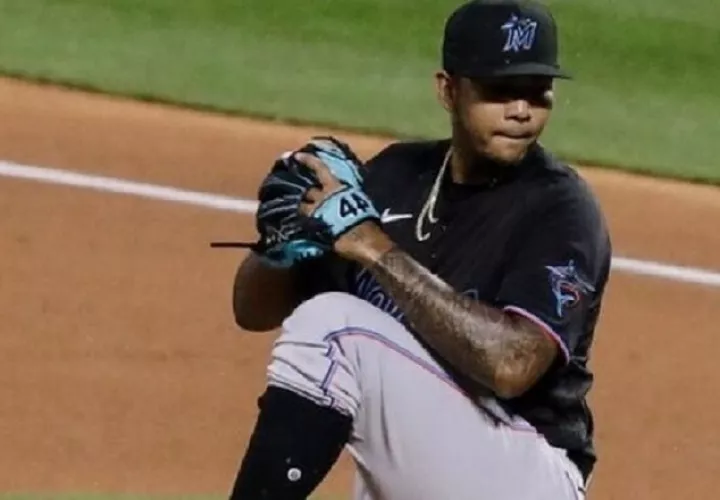 Humberto Mejía ponchó a seis adversarios en su debut en Grandes Ligas. Cortesía