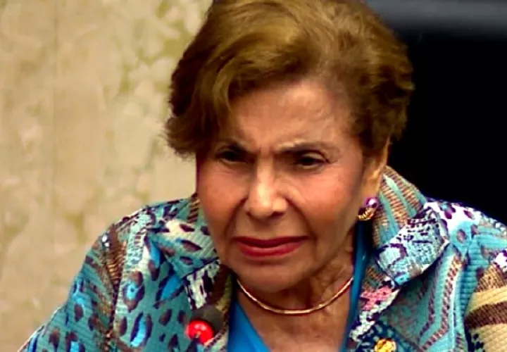 Diputada Mayín Correa pide justicia para víctimas de abuso policial. 