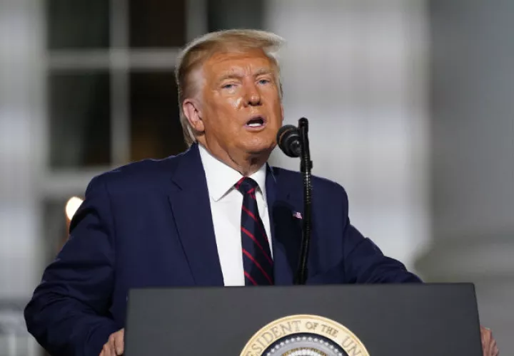 "China se apoderaría de nuestro país, si Joe Biden es elegido", dijo Trump en su discurso. Fotos: EFE/Archivo..