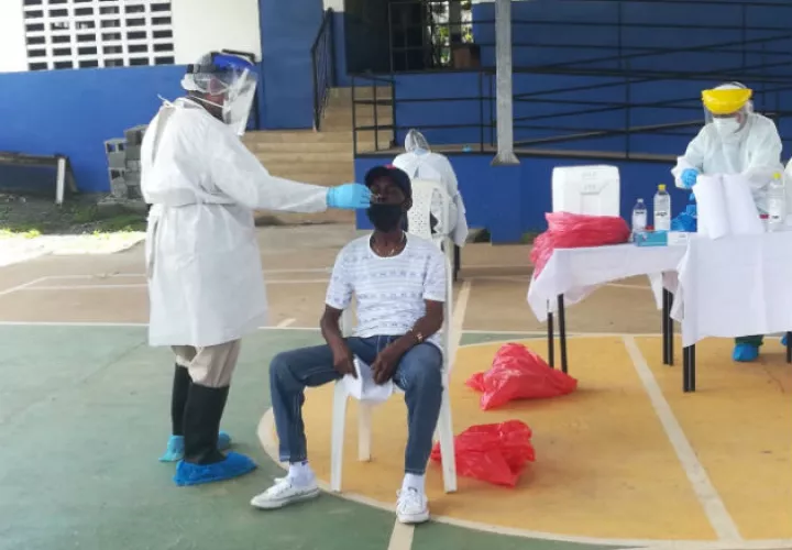 Según el Minsa, no se puede bajar la guardia en el combate contra el coronavirus. Fotos: José Vásquez.