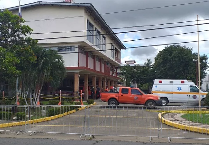 Se ha procedido a extremar medidas de control en el personal bomberil para evitar más contagios. José Vásquez