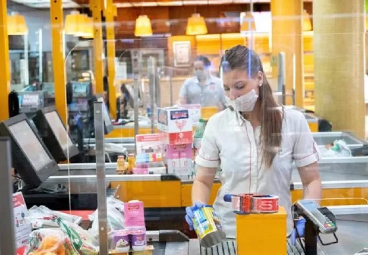 Latinoamérica es la más afectada en términos relativos, con una pérdida de horas de trabajo en el segundo trimestre del 33.5%. EFE