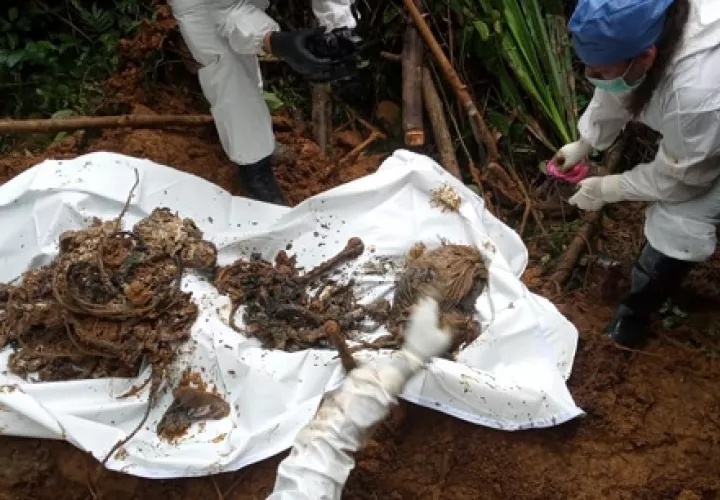 Los peritos forenses en la morgue judicial de la provincia de Chiriquí, jugarán un papel muy importante en la determinación de identidad y causas de muerte de esta persona a través de los análisis forenses que realicen.