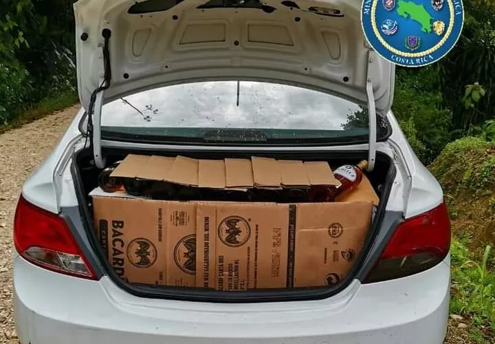 La Fuerza Pública coordinó con la Policía de Control Fiscal (PCF) para la realizar la respectiva entrega y ejecutar el procedimiento legal que conlleva.