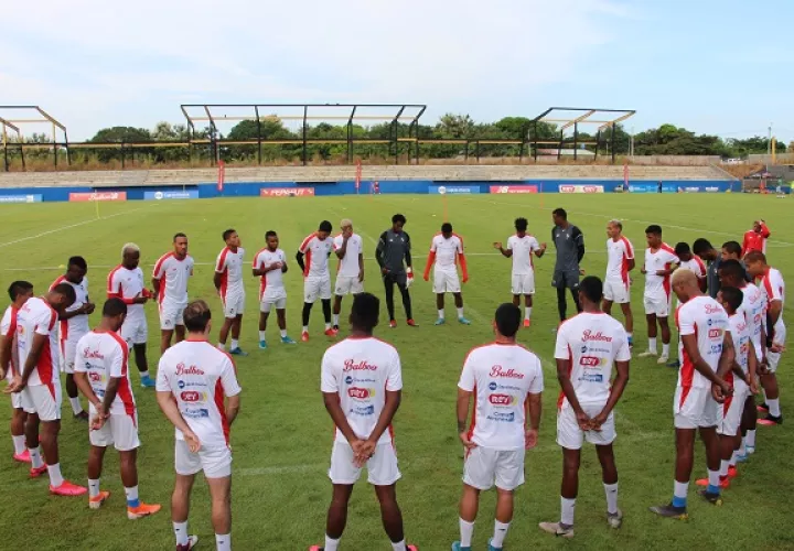 Jugadores del seleccionado panameño durante  la burbuja. Foto:Fepafut