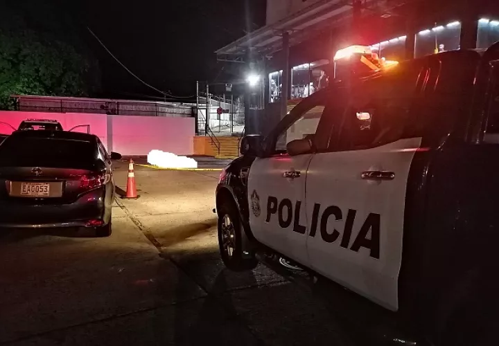 Las autoridades mantienen retenido al hermano del occiso, identificado como Lester Eduardo Esquivel, alias “Piña”.