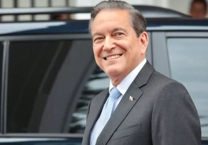 El presidente Luarentino Cortizo constantemente ha amenazado con destituir a los funcionarios que no cumplan su deber.
