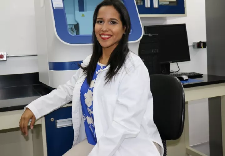 Dra. Mairim A. Solís Tejada. Senacyt