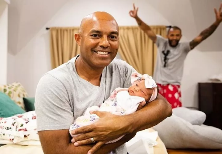 Mariano Rivera junto a Leilani.