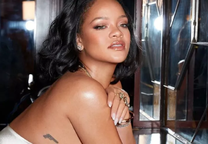 Rihanna. INSTAGRAM