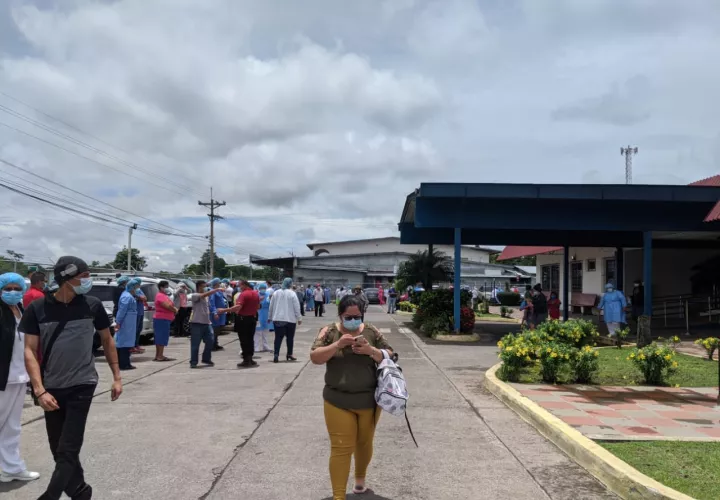 Posterior a este movimiento sísmico se registraron algunas réplicas que también fueron sentidas por la población quienes aún no salían del susto por el fuerte sismo.