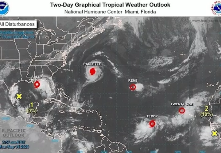 El patrón de trayectoria muestra a Paulette como huracán hasta el viernes próximo trazando un arco hacia el noreste sobre el Atlántico.