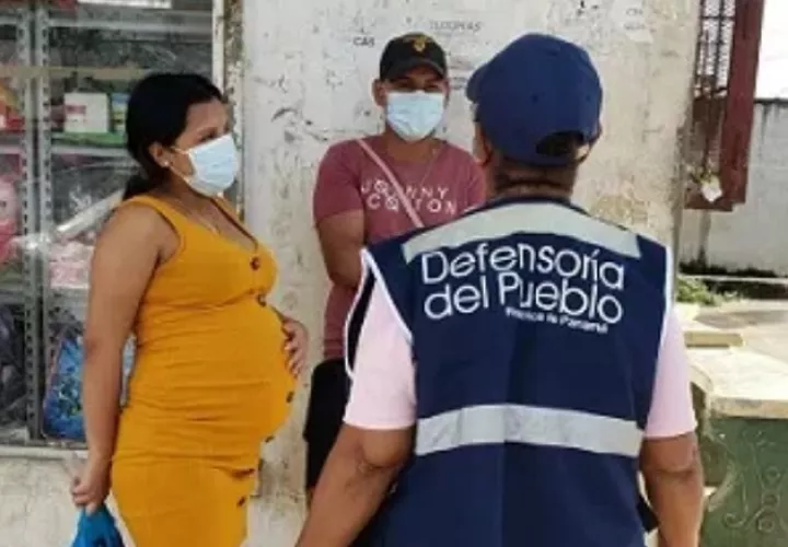 Los usuarios manifestaron a los Oficiales de Derechos Humanos que el aumento del pasaje en algunas rutas internas de La Chorrera se da en las llamadas "horas pico" y en la noche.