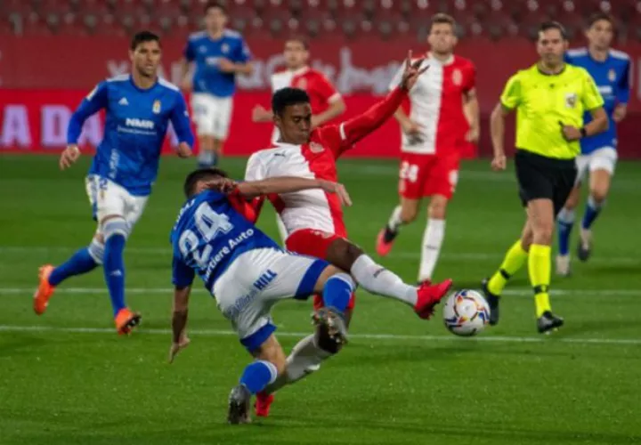 Yoel Bárcenas firmó con el Girona este mes.