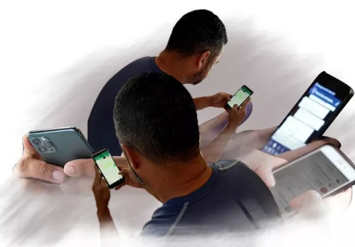 El celular y el Chat Vecinos Vigilantes, las herramientas contra la delincuencia.