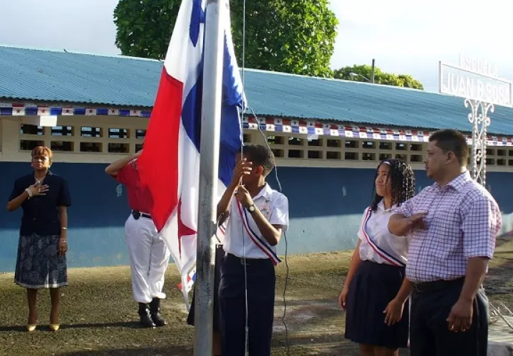 El virus impedirá celebrar las fiestas patrias de manera tradicional.