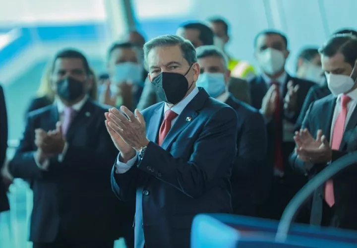 Laurentino Cortizo pidió cautela ante las reaperturas recientes.