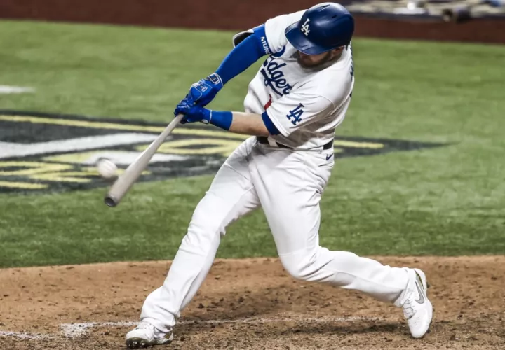 Max Muncy de los Dodgers. Foto:EFE