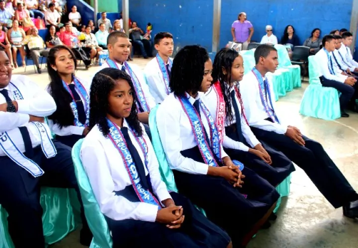 Cerca de 28,235 estudiantes culminan diversos bachilleres y técnicos en el 2020. Foto: Archivos