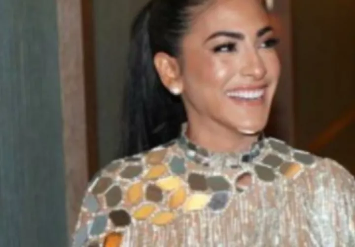 Jacky Guzmán contó  el incidente que sufrió con el vestido que lució en los Billboard. Foto: Instagram