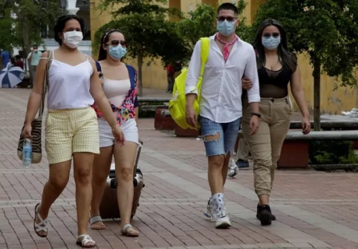 Los viajeros internacionales dejaron en el país $466.8 millones. EFE