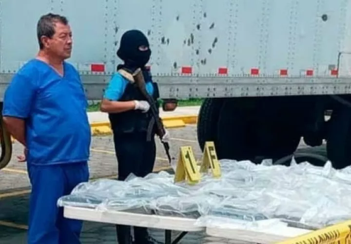 El conductor del articulado fue identificado con los apellidos Patiño Torres. 