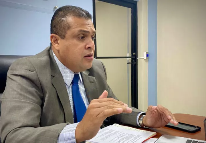 El alcalde  Antonio Araúz Avendaño se ha realizado en dos ocasiones la prueba de la COVID-19. Foto: José Vásquez