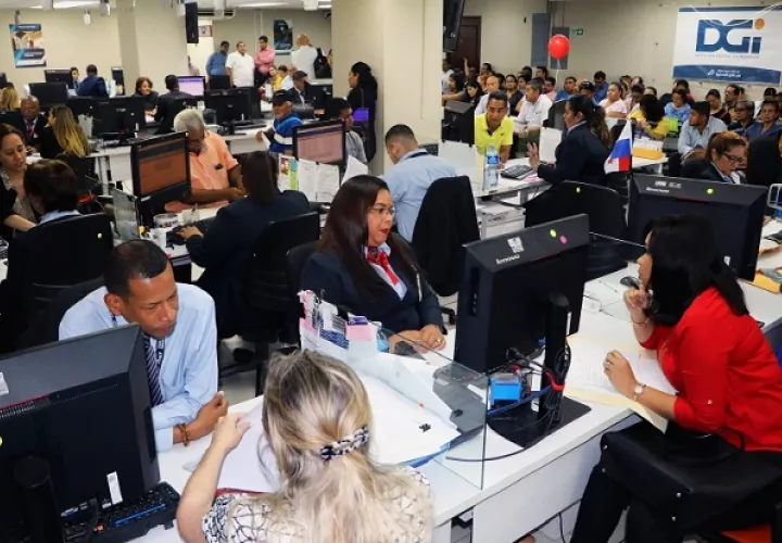 Las leyes de alivios tributarios impulsadas por el presidente Laurentino Cortizo buscan, además de darle oportunidad a los contribuyentes de ponerse al día. Foto/Cortesía