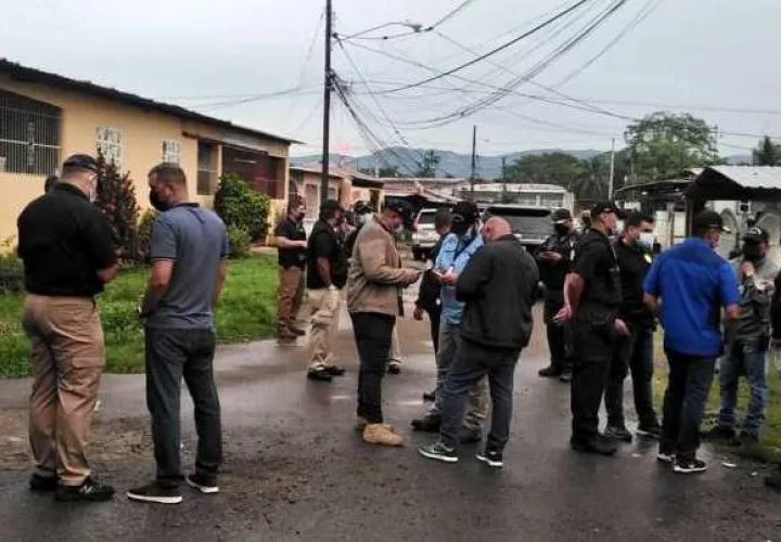 La Policía Nacional realiza fuertes operativos.
