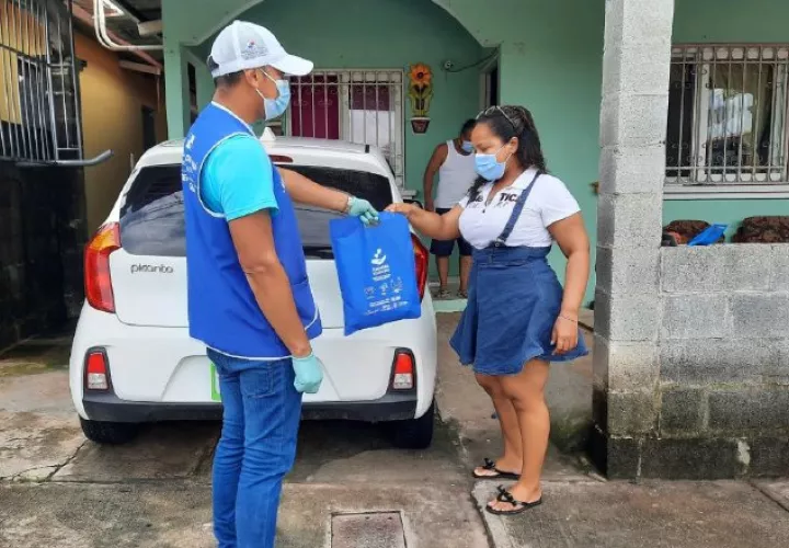 Los grupos de trabajo están en los barrios. 