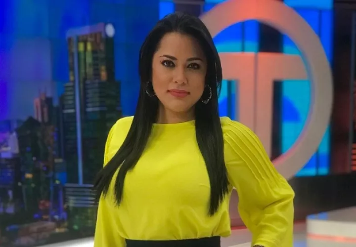 Delia Muñoz, periodista de Telemetro. Foto: Instagram / @deliacmf