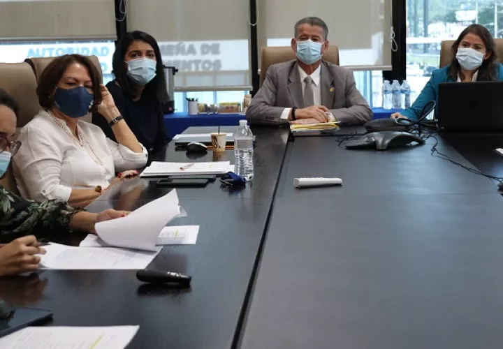 Reunión en oficinas de Etesa