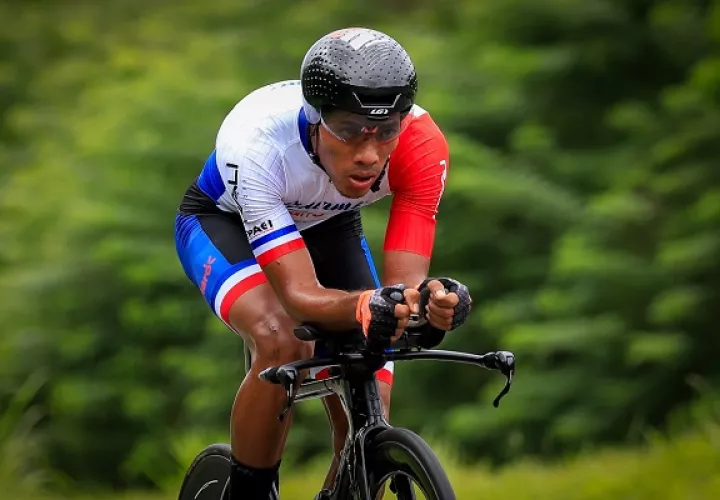Christofer Jurado, el primer ciclista panameño clasificado a unas Olimpiadas, ha tenido un año lleno de buenos resultados. Fepaci