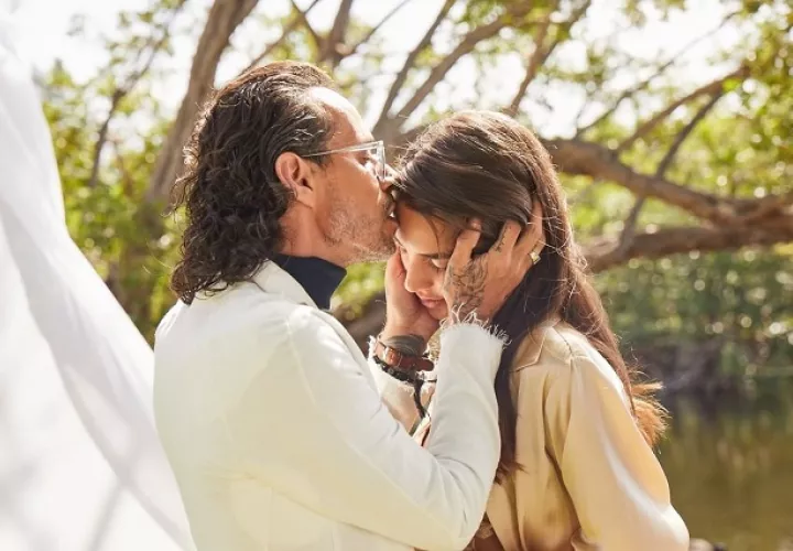 Marc Anthony y la modelo argentina, Mili Piñeiro. Foto: Instagram / @marcanthony