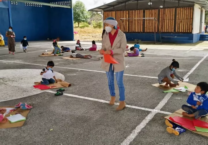 Intervención psicosocial para niños en Tierras Altas.