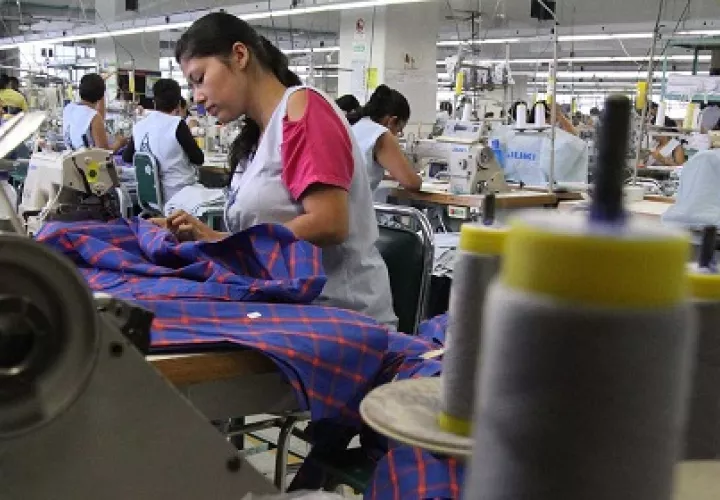 La creación de una solución de crédito para mitigar los impactos de la pandemia, dirigida a mantener la liquidez de las micro y pequeñas empresas. Foto/EFE